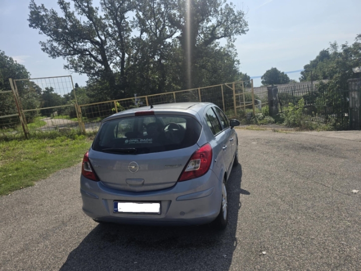 Opel Corsa 1.2