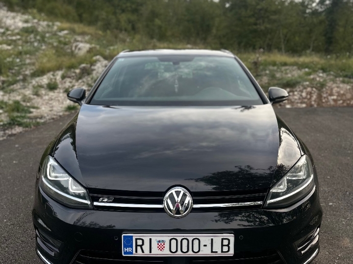 VW Golf VII TSI R-line