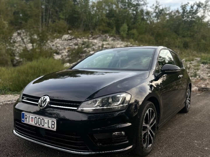 VW Golf VII TSI R-line