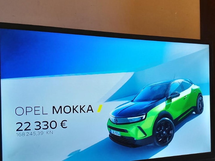 Led TV noviji, ne treba receiver, 82 cm