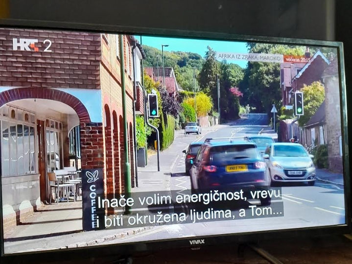 Led TV noviji, ne treba receiver, 82 cm