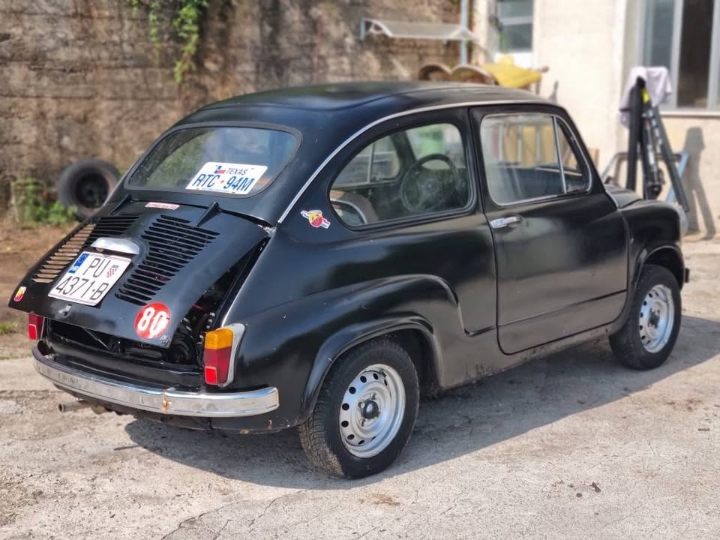 Zastava oldtimer