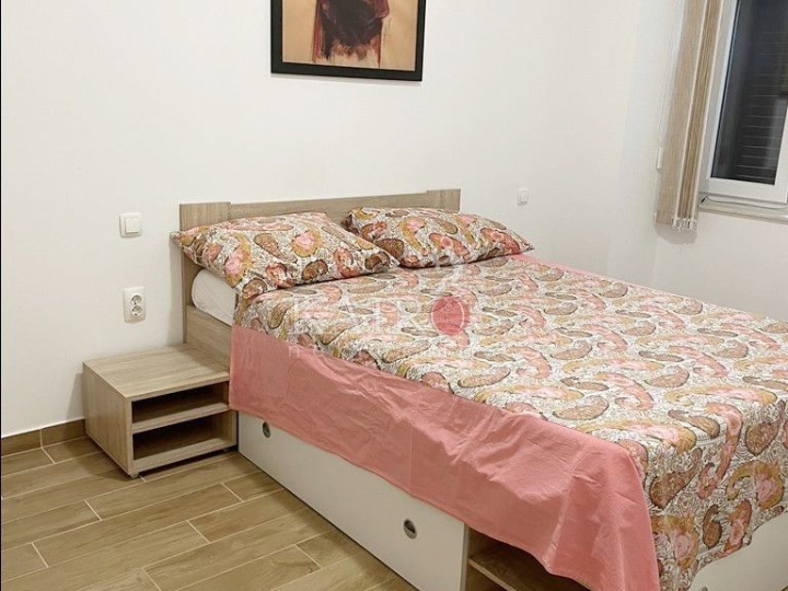 Belveder, 1S+DB, namješten, 155.000€