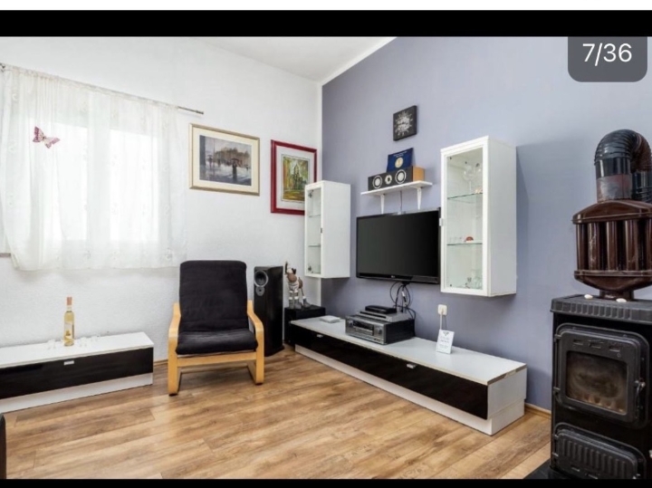 Kostrena, stan 90 m2