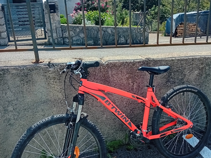 Bicikla B"Twin Rockrider 340 M