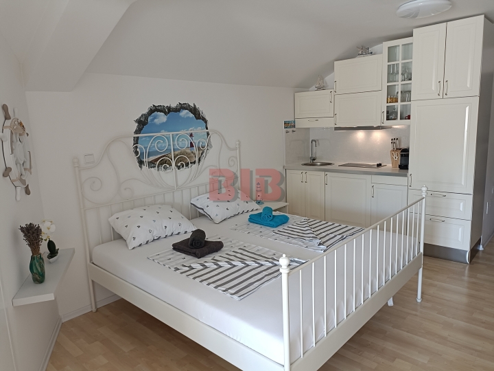 Crikvenica, uređen apartman, 40.60m2, prekrasan pogled