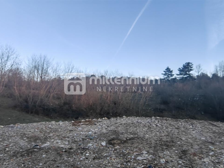 Grobnik, građevinsko zemljište od 974m2