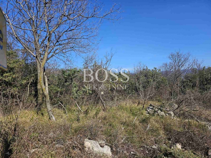 Šilo, građevinski teren 513m2, 132.000€