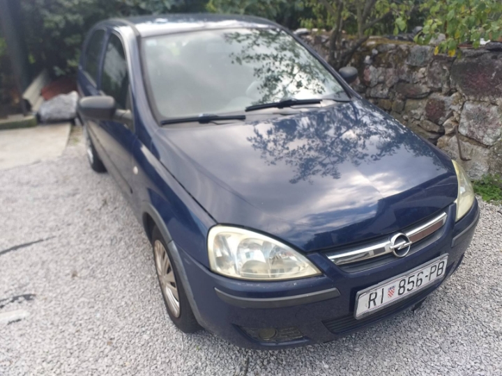Opel Corsa 1.3dtci, 2004. god.
