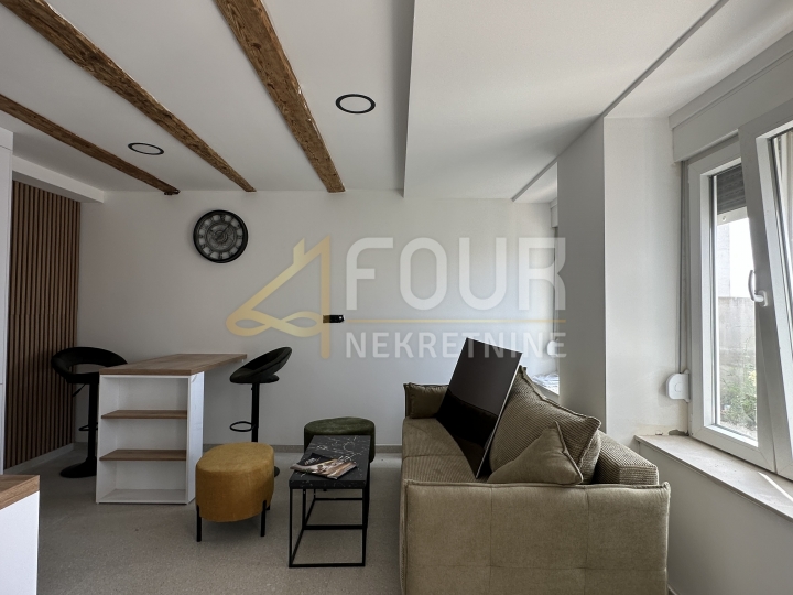 Krimeja, novoadaptirana nekretnina, u naravi 1S+DB