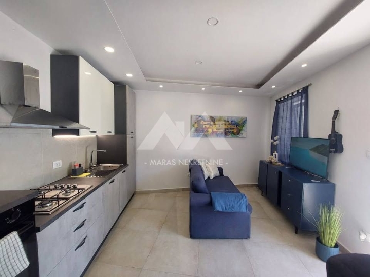Kastav, samostojeća kuća, 370m2