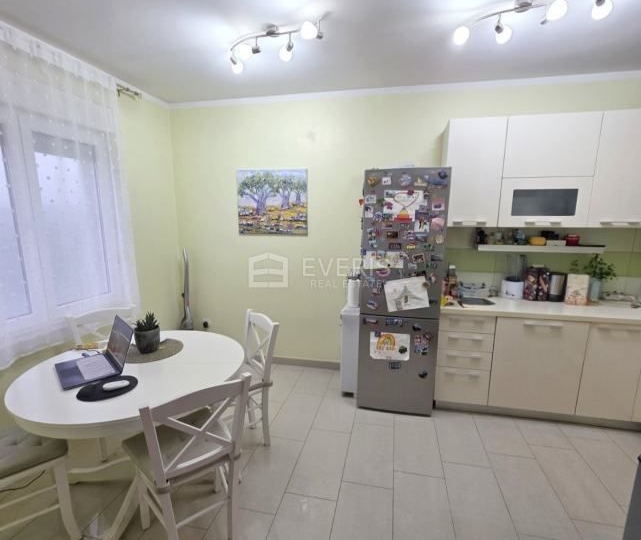 Viškovo, dvoetažni stan 85 m2, novogradnja