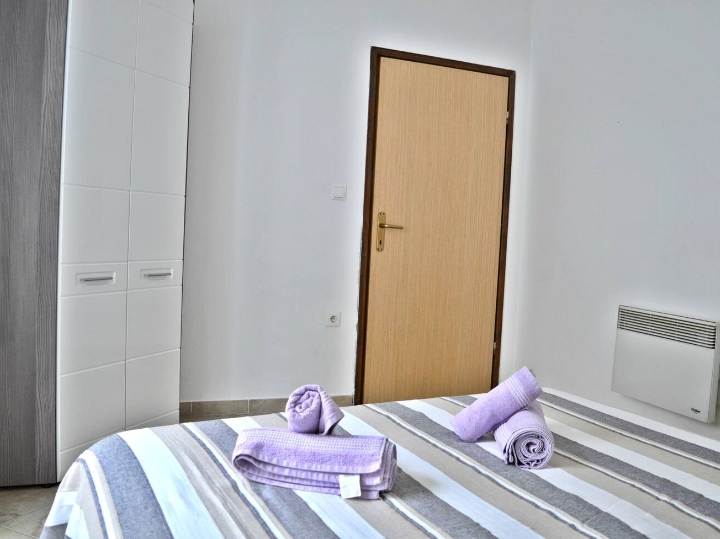 2-soban stan (centar/Brajda)