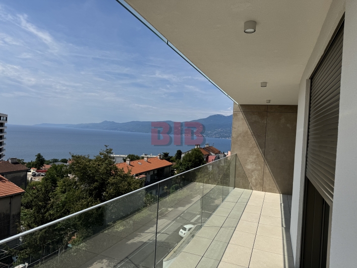 Donji Zamet, luksuzan 3S+DB, 125.51 m2, 2 garažna mjesta