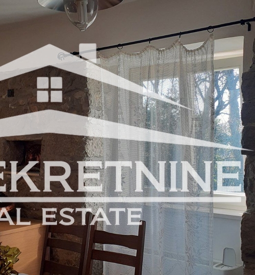 Srdoči, stan 40m2, 1S+DB, najam