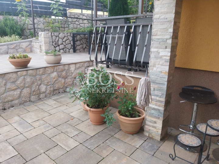 Krasica, 1S+DB, 50m2, 700€