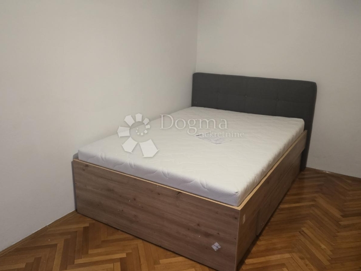 Donja Vežica, 1S+DB, namješten u blizini fakulteta