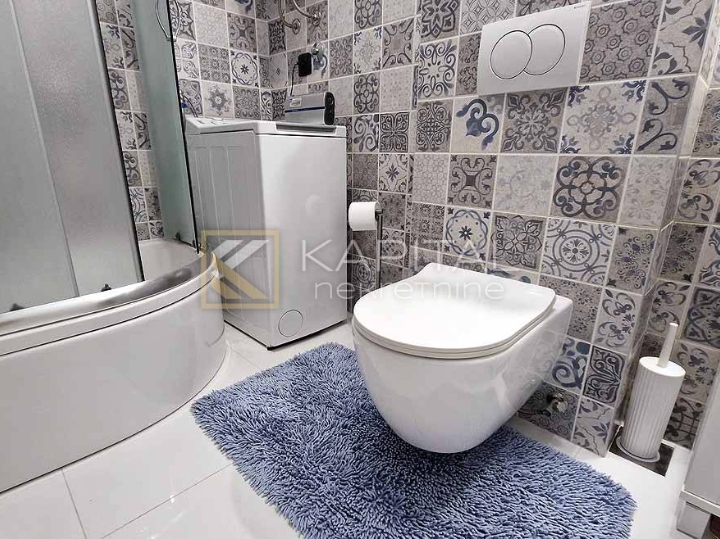 Širi Centar - kompletno adaptiran stan