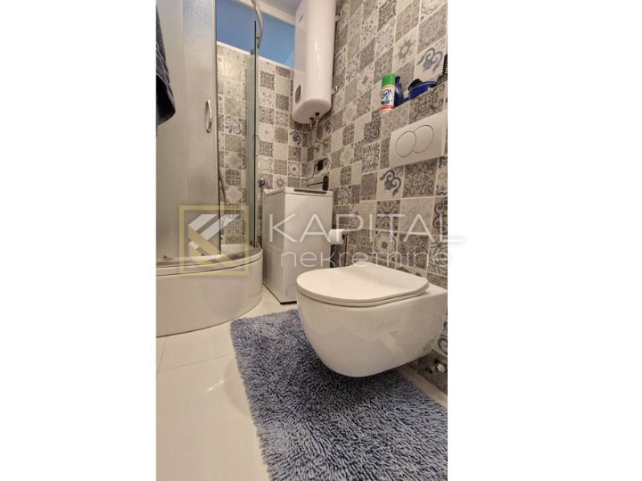 Širi Centar - kompletno adaptiran stan