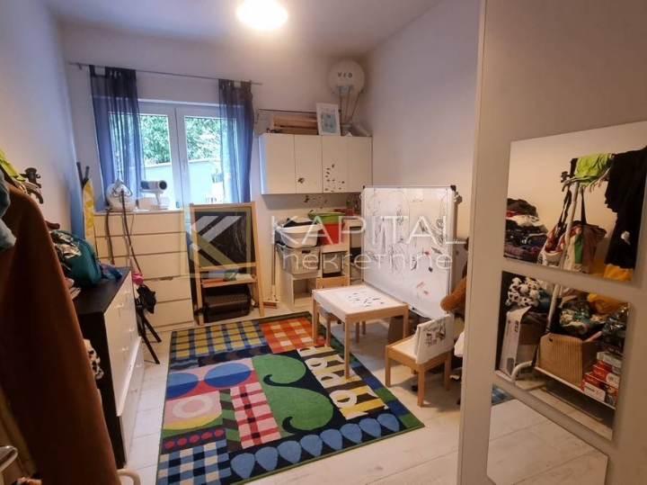 Kastav, stan s okućnicom, novija gradnja