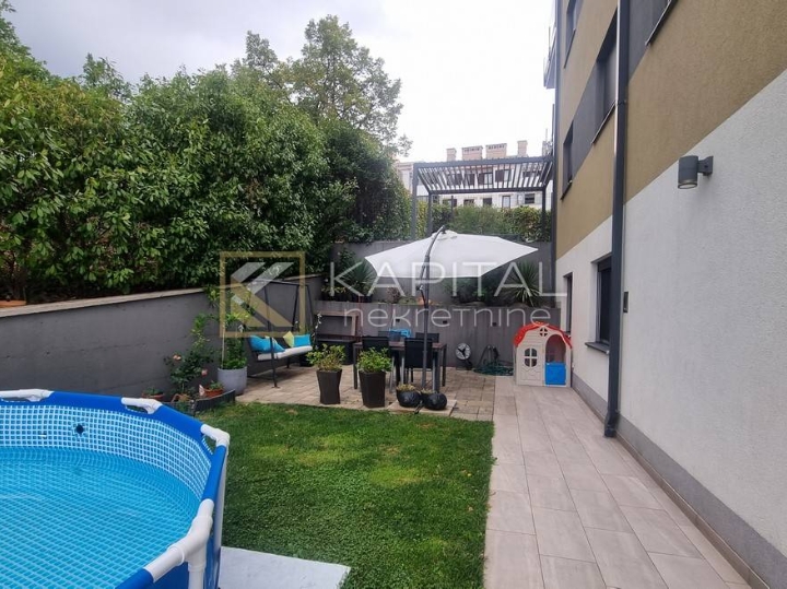 Kastav, stan s okućnicom, novija gradnja