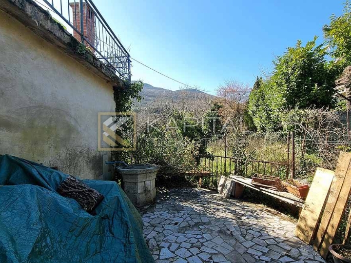 Matulji, etaža 110 m2, garaža, okućnica