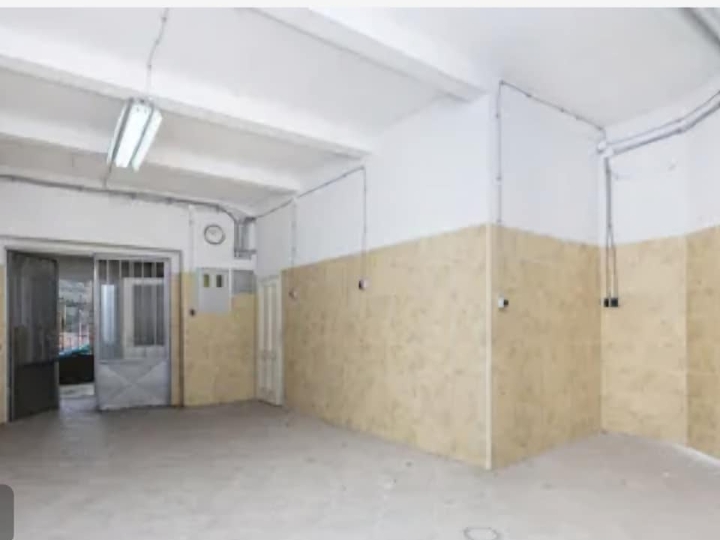 Poslovni prostor u blizini centra