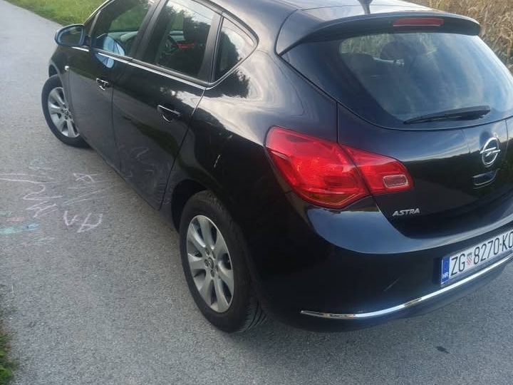 Opel Astra,1.3 cdti