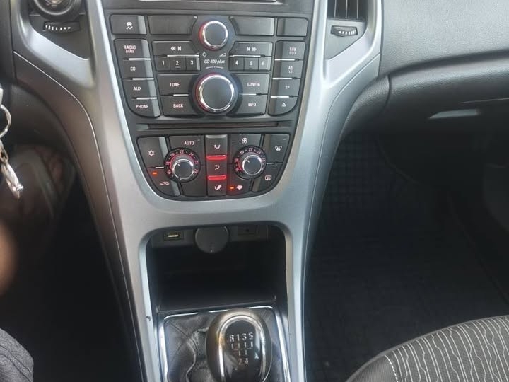 Opel Astra,1.3 cdti