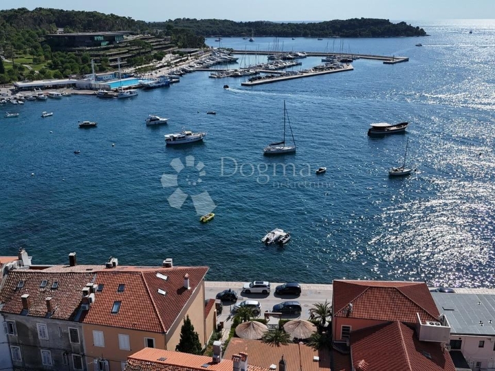 Studio apartman, centar Rovinja, 2. red do mora - 50 m