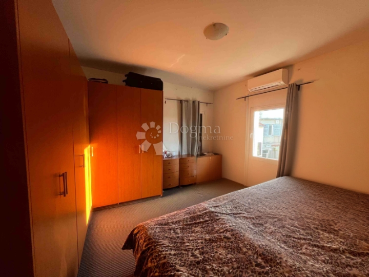 Stan na top lokaciji u Rovinju, Lokva, 61m2