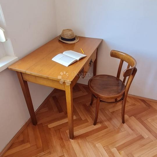 Etaža na najboljem mjestu u Umagu