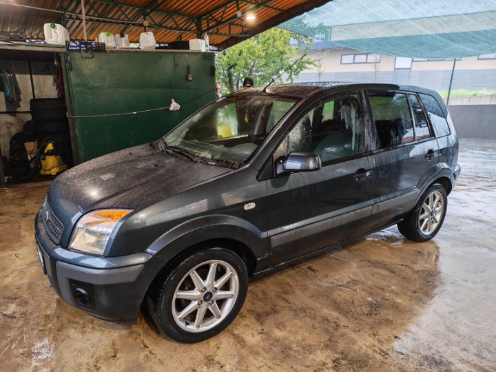 Ford Fusion 1.6 tdci
