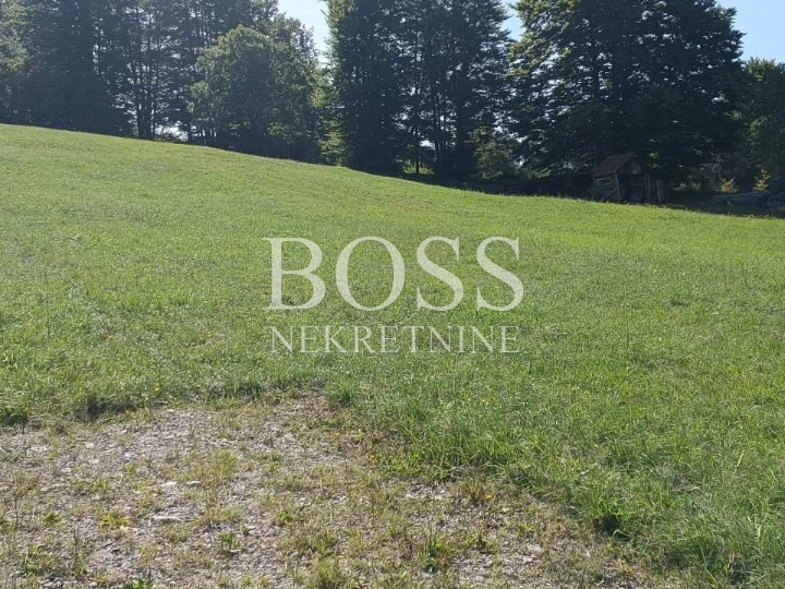 Ravna Gora, teren 3441m2, 42.000€