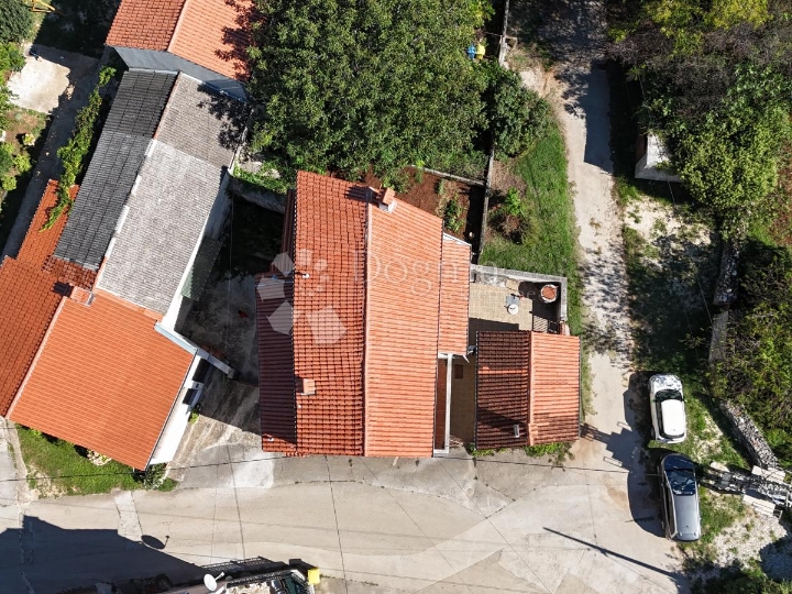Prilika - kuća u okolici Marčane