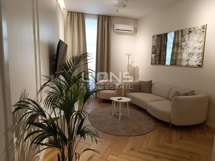 Rijeka, Sušak, novouređeni stan, 85 m2