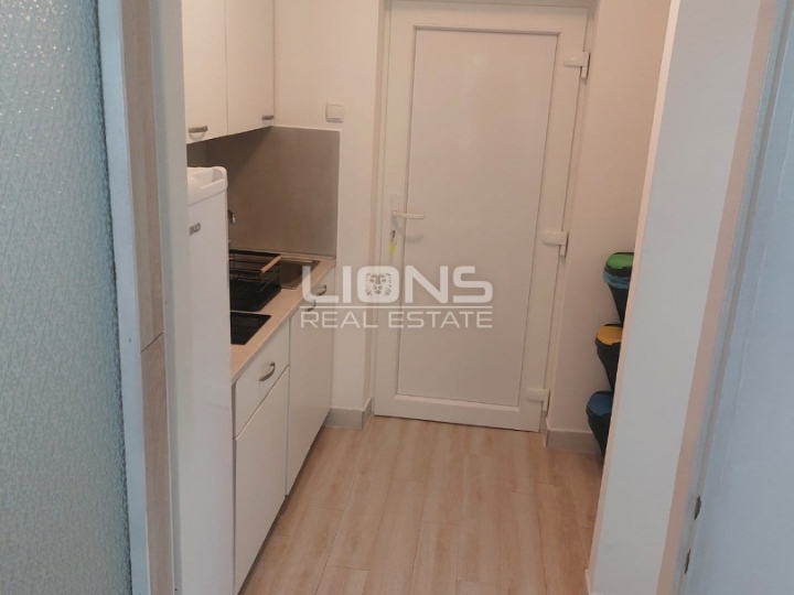 Kraljevica, 28 m2, novouređen, 100 m od mora
