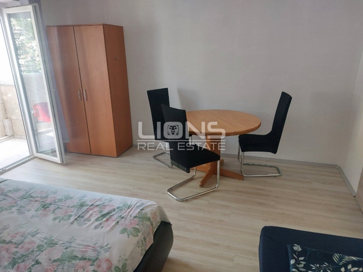Kraljevica, 28 m2, novouređen, 100 m od mora