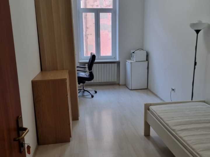 Rijeka Centar, soba, uključene režije