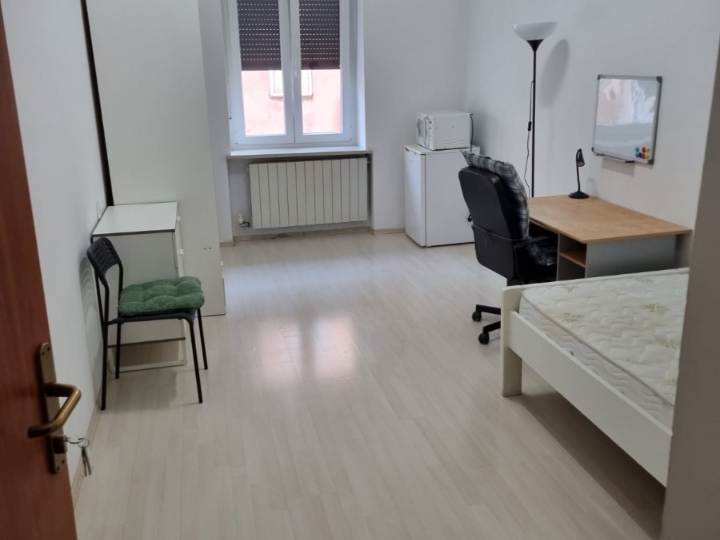 Rijeka Centar, soba, uključene režije