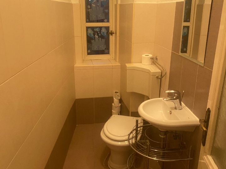 Rijeka-Centar, povoljno 4.sobe, 115m2