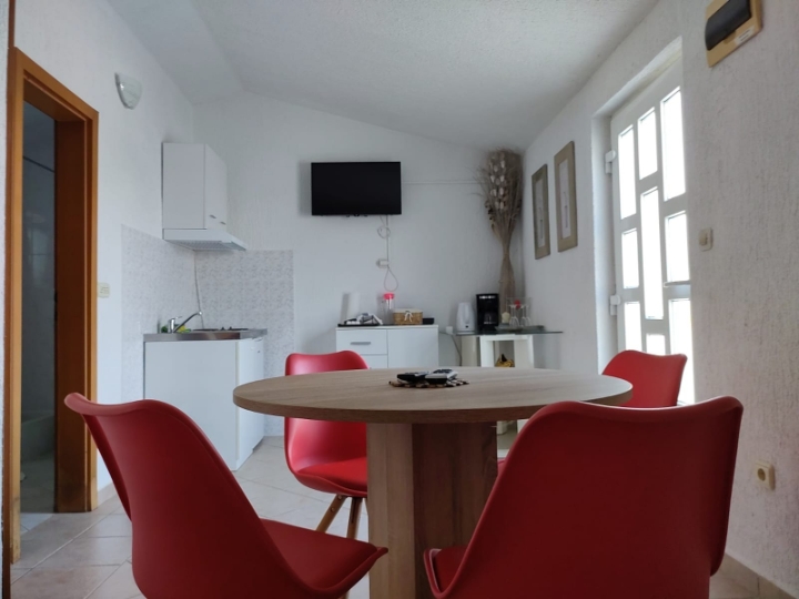 Prodaja apartmana Sumartin