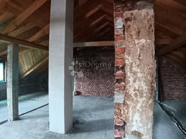 Obiteljski mir i gradska blizina – kuća Višnjevac!