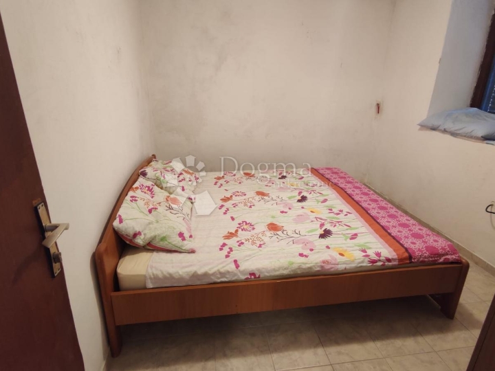 Autentična kamena kuća na otoku Šipanu