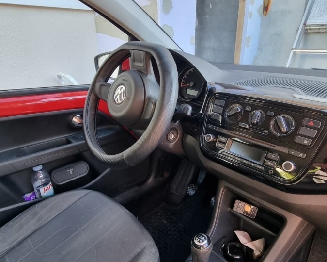 Hitno!!! VW Up