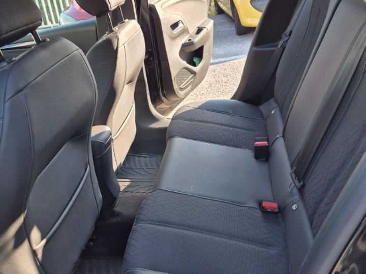 Opel Astra 1.2 Turbo