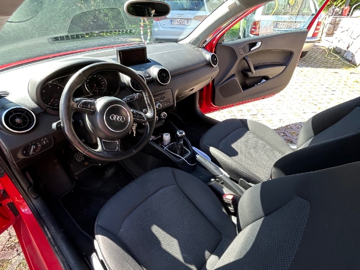 Audi A1 s-line 1.6 tdi