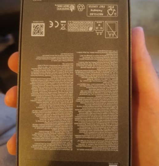 Samsung Galaxy S25 – 12/256 GB