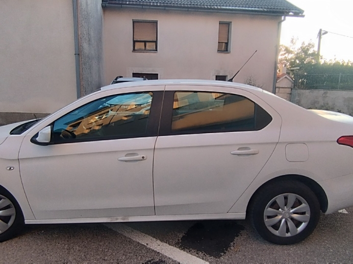 Citroen C-Elysee