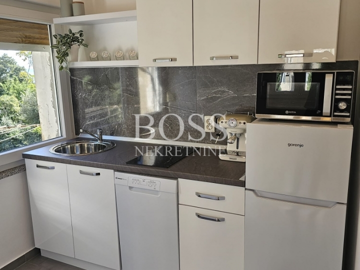 Škurinje, dva stana, 185.000€
